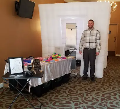 3-2-1 Photography & Photo Booth
