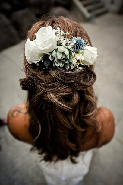 AJ's Hair Design & Makeup