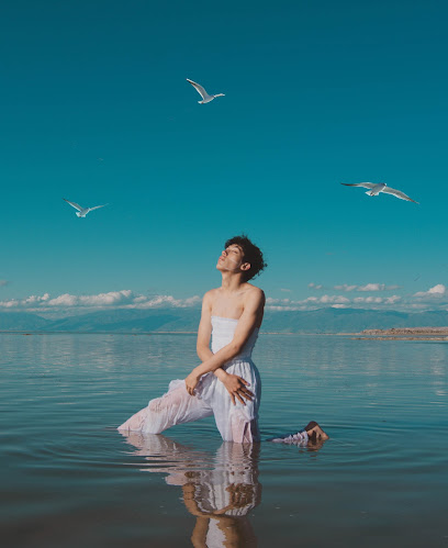 Angel Augustina Photography