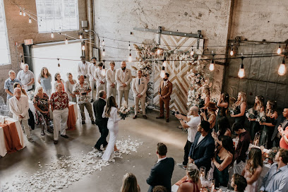 Astray Photography: San Diego wedding Photographer & San Diego engagement photographer