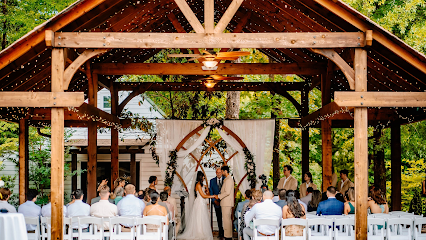 Blooming Oak Photography Studios