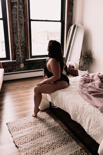 Boudoir by Alexa