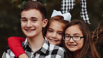 Burlap N Lace Photography