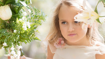 CCpiXart LLC | Tina Courtney Portraiture LLC