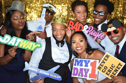 Candid Express Photo Booth