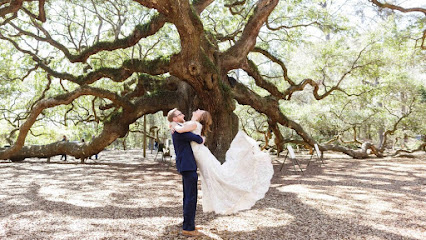 Captured by Kate Photography