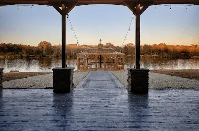 Cumberland River Farm