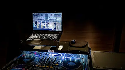 DJ Mad Maxx