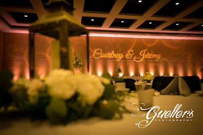Dreamin' DJ & Party Photo Booths