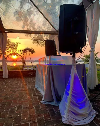 Elite Events Charleston - Best Wedding DJ Service + Photobooth + Lighting Package