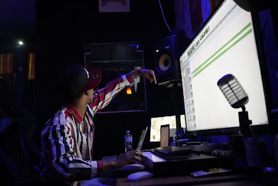 ExZACKly Studios
