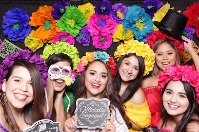 Express Your Selfie Photo Booths