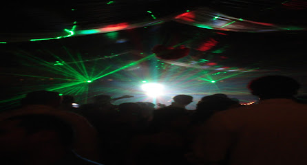 Extreme Dance Machines