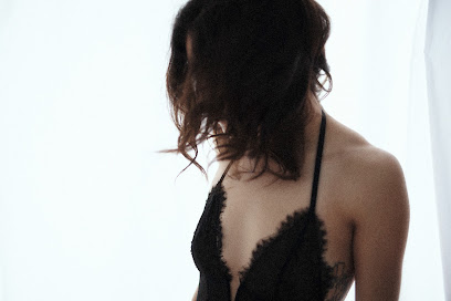 Fawntail Boudoir Photography