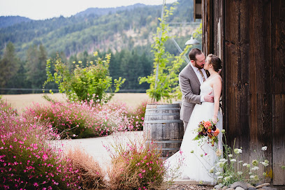 Gorge-Us Photography