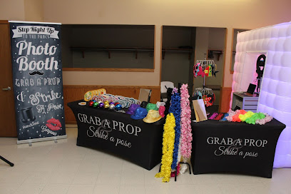 Grape Snaps Photobooth