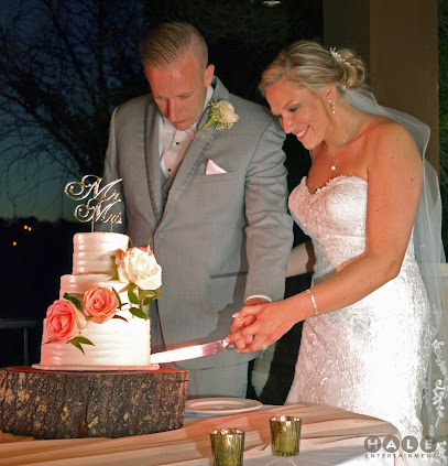 Hale Entertainment | DJ | Photography