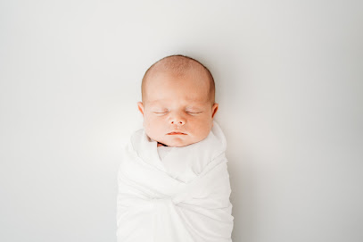 Jenna Walsh Photography aka Middle of a Memory Images