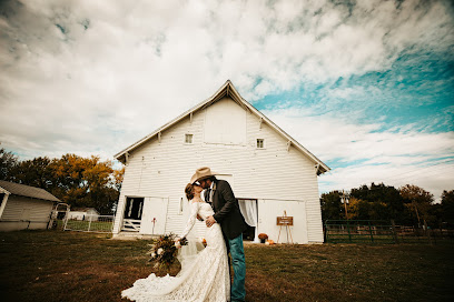 Knobel Barn