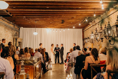Kristen Soileau - Wedding + Lifestyle Photographer