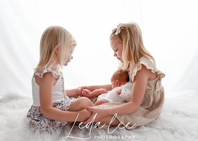 Leda Lee Photography