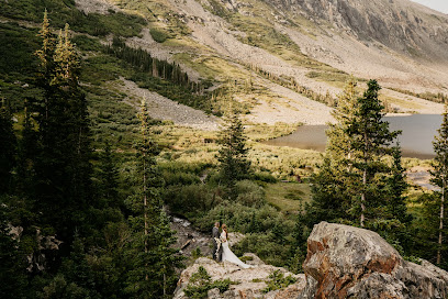 Lindsay Grace Photography | Colorado Wedding and Elopement Photographer