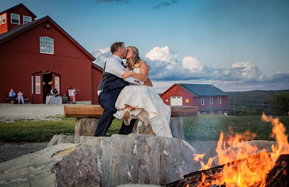 Little River Photography: Connecticut Wedding & Lifestyle Photographer