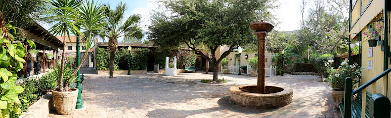 Lopez-Tijerina Courtyard