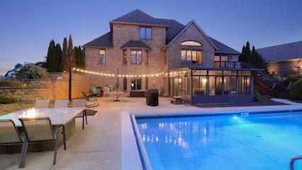 Luxury Vantage Point