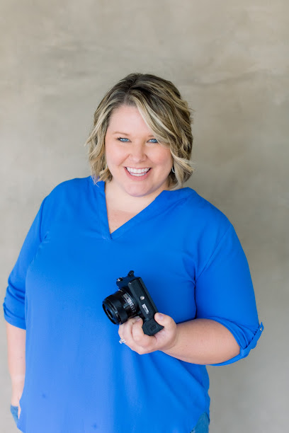 Lyndsey Sayles Photography
