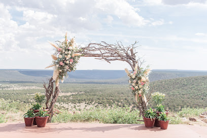 Maura Jane Photography (New Mexico and Destination Wedding Photographer)