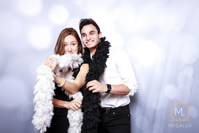 Megalux Photo Booth
