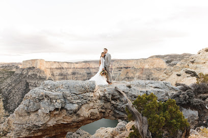 Oak + Fern Wedding Co.