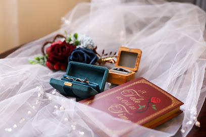 Perfect Little Moments Photography