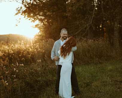 Petal & Ivy Photography