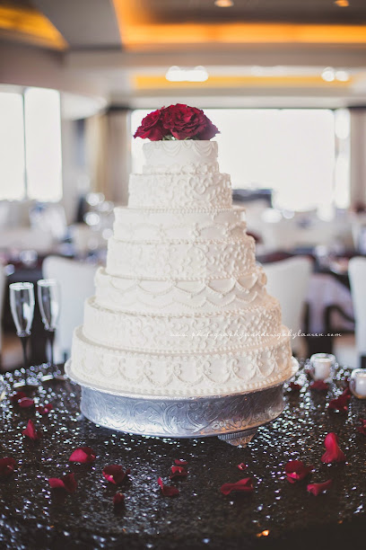Photography & Design By Lauren