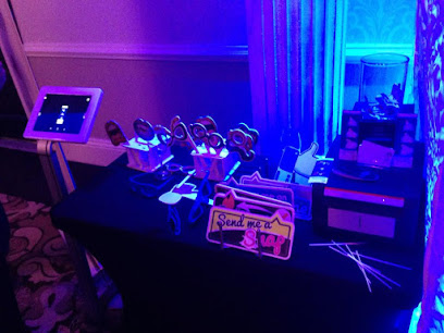 Pic Perfect Booths LLC