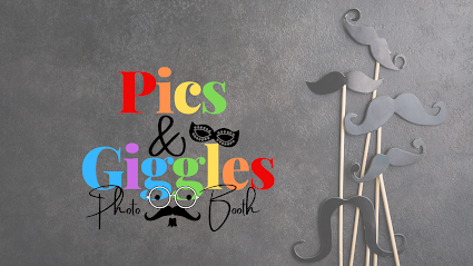 Pics & Giggles Photo Booth