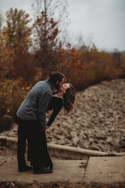 Queen Anne's Lace Photography LLC