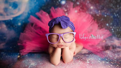 Robyn's Nest Photography