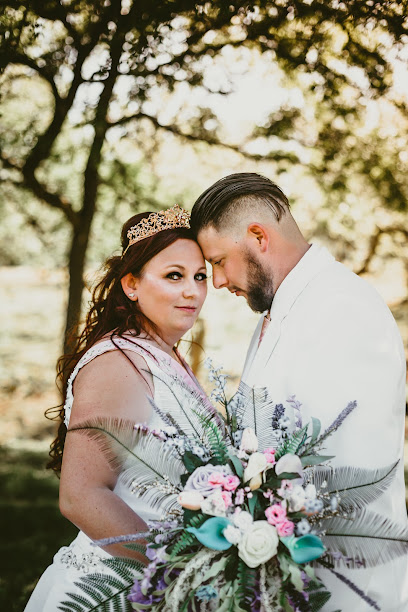 Roses and Rhinestones Photography
