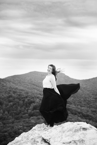 Sarah Lynn Studios