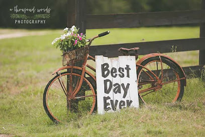 Seventeen Creek Wedding & Event Venue