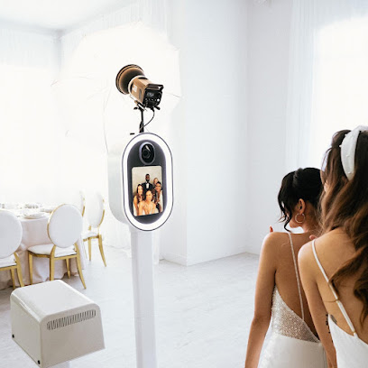 ShoDJ and Photo Booth