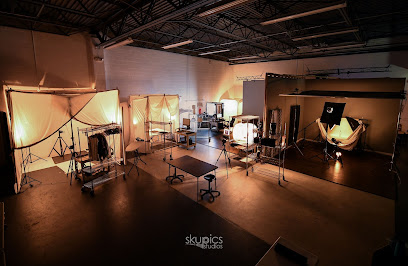 Skupics Studios