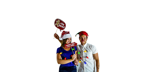 Snap That Photography - Photobooth Rental + Photography Service