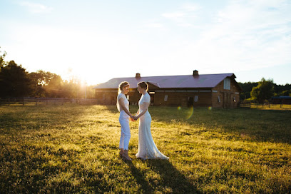 Story and Gold Weddings | Catskills Wedding Photographer