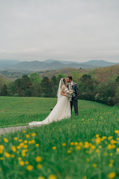 Summit Farm Weddings