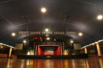 Surf Ballroom & Museum