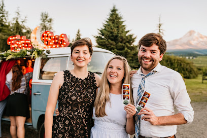 The FotoBus Co.